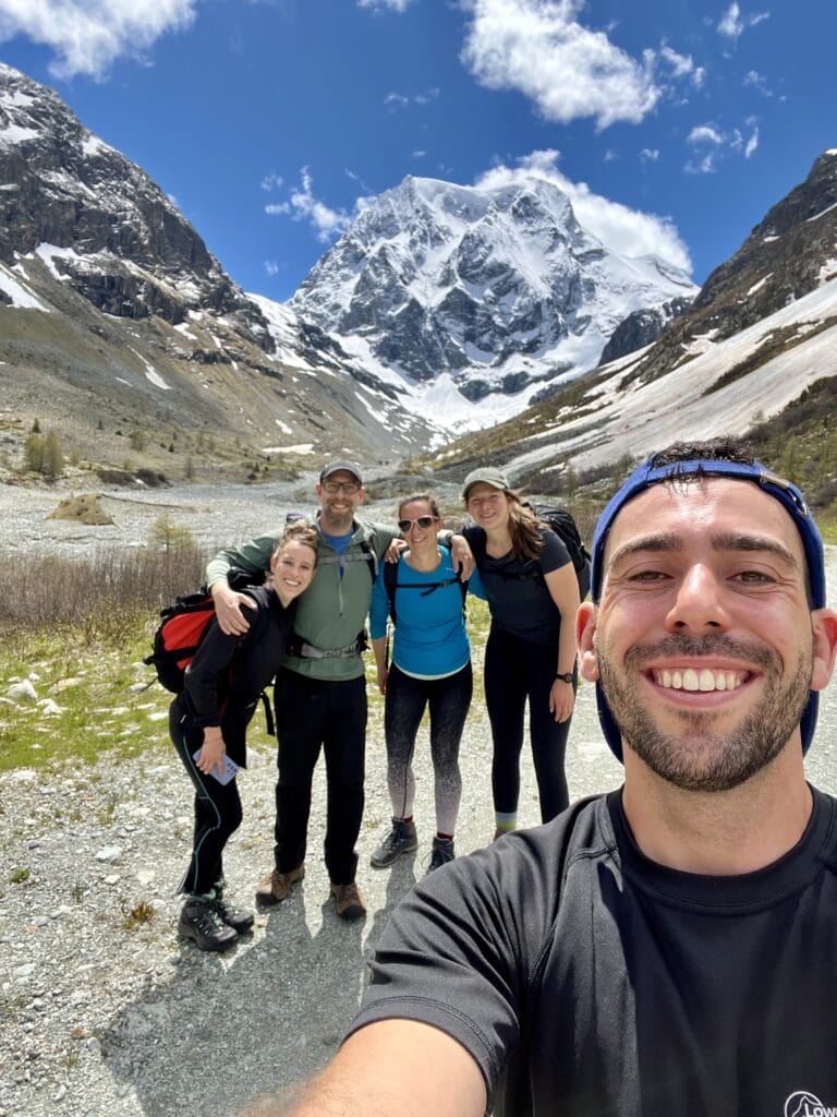 coliving switzerland hike