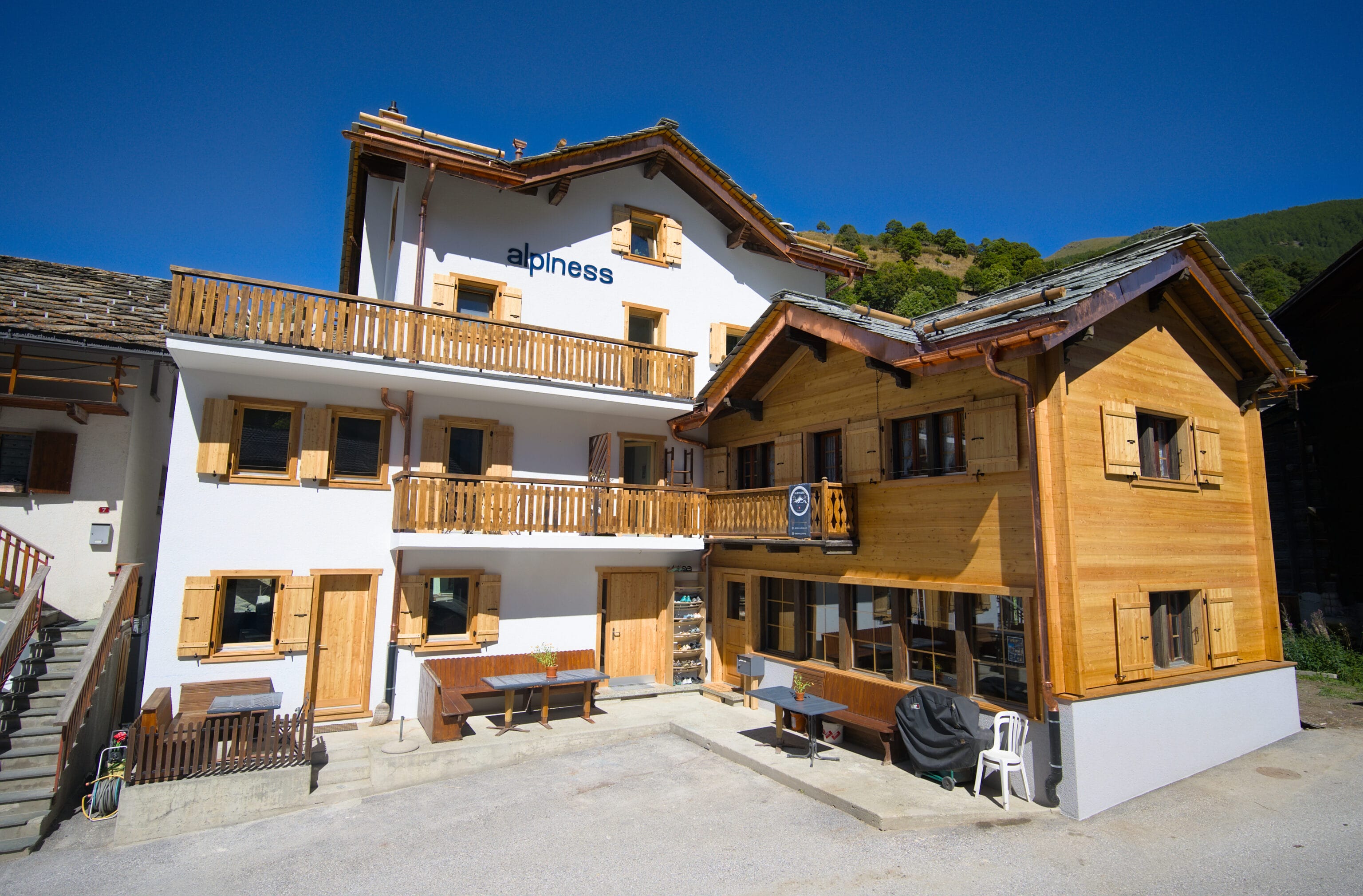 alpiness coliving in Les Haudères, Switzerland