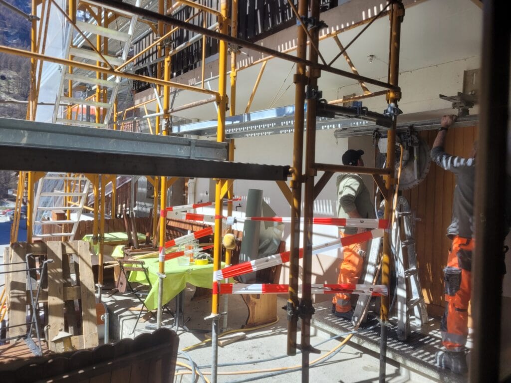 sawing windows